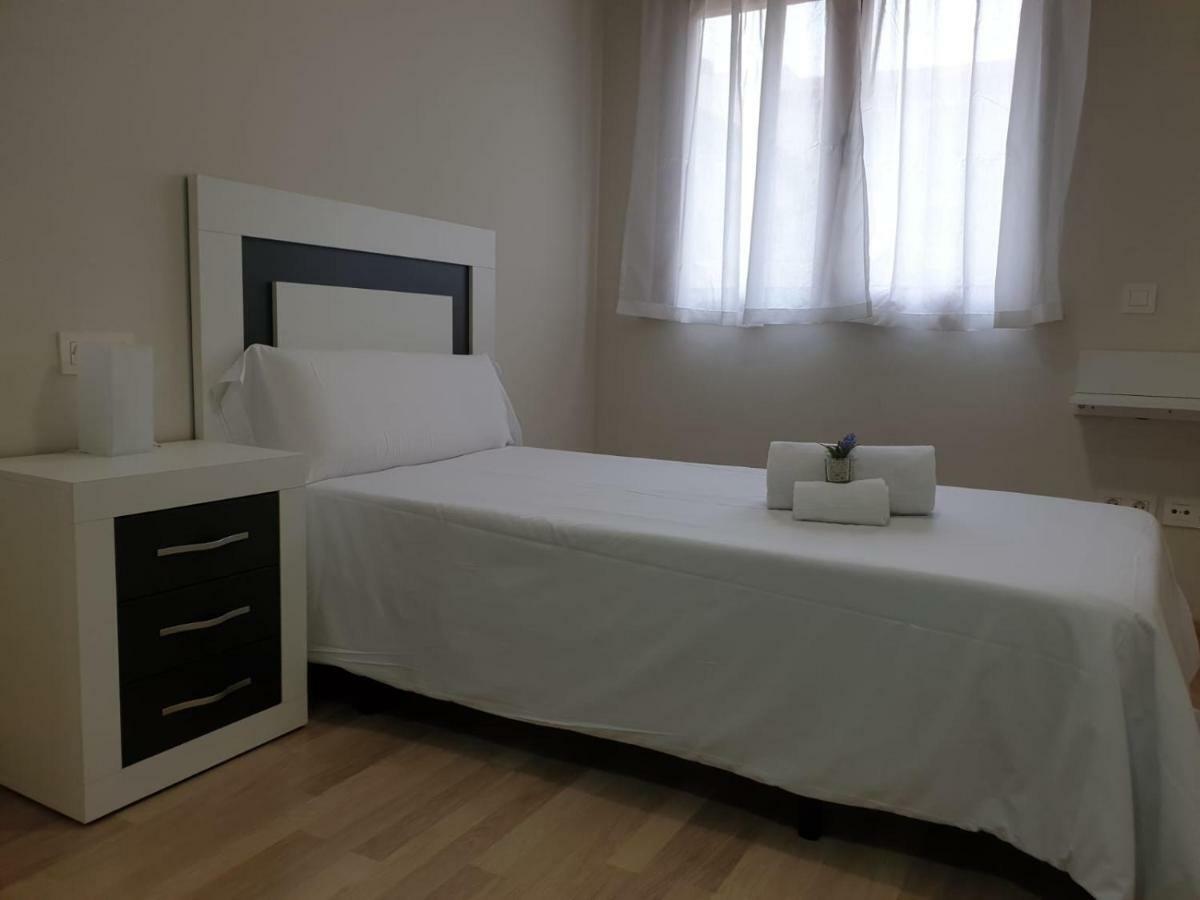 Apartamento Turistico Puente Romano P3 Bajo - B Salamanca Exterior foto